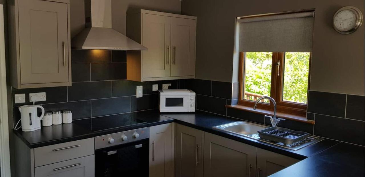 Walnut Lodge, Summerhayes บริดจ์วอเตอร์ ภายนอก รูปภาพ